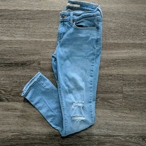 Levi 711 Skinny Jeans